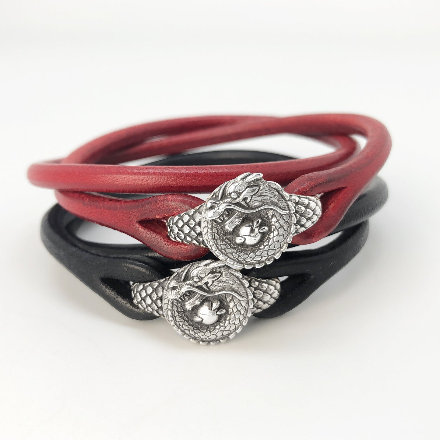 The Dragon Leather Bracelet / JB-439