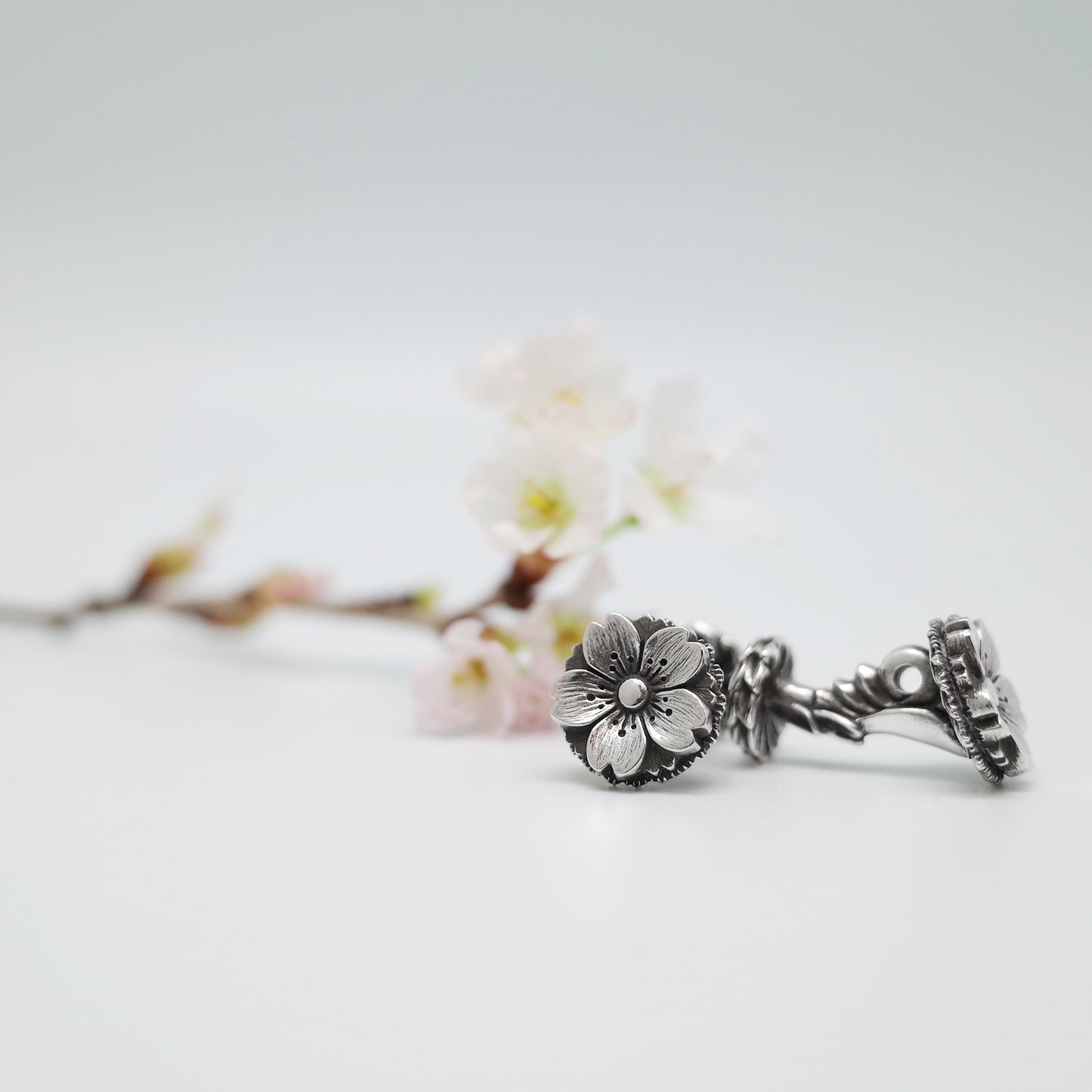 Sakura Cuff Links -Floral emblems of Japan- / JC-529