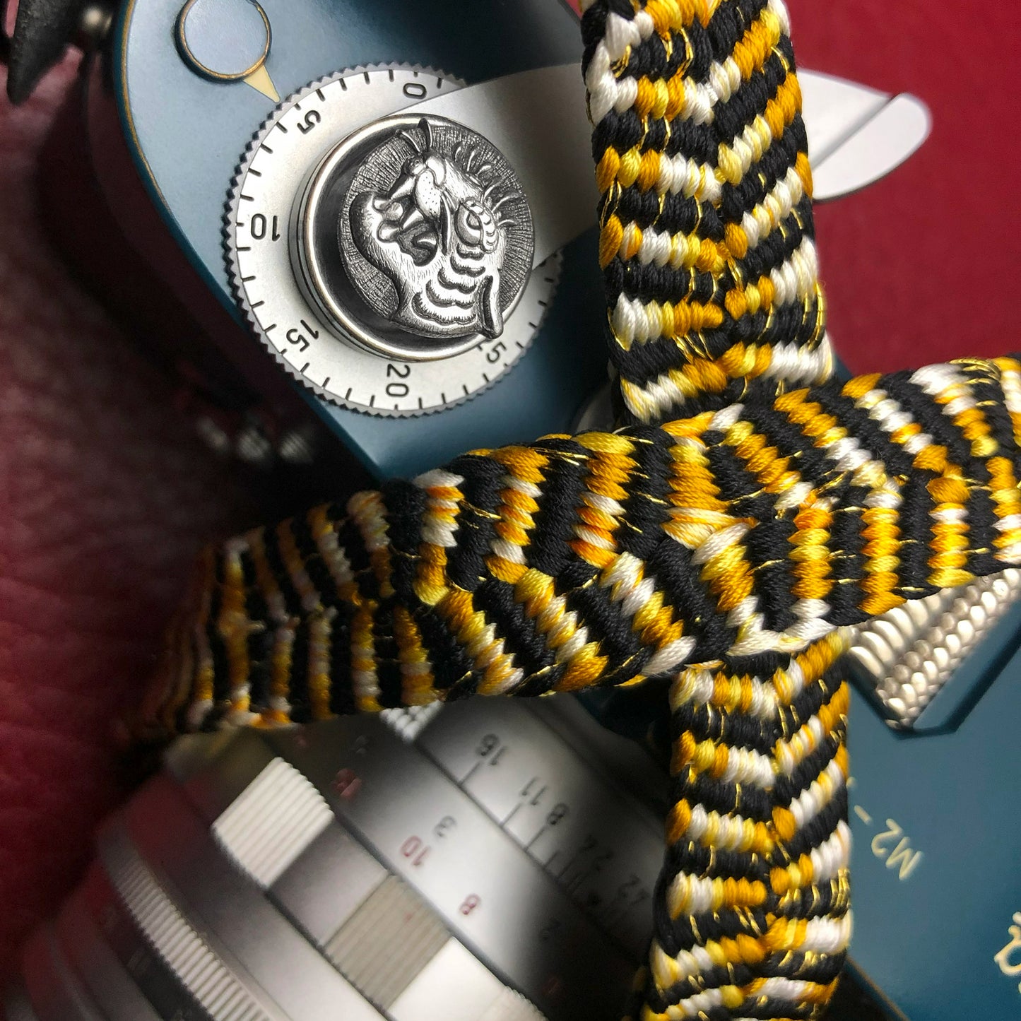 The Tiger Soft Release Button / JP-747