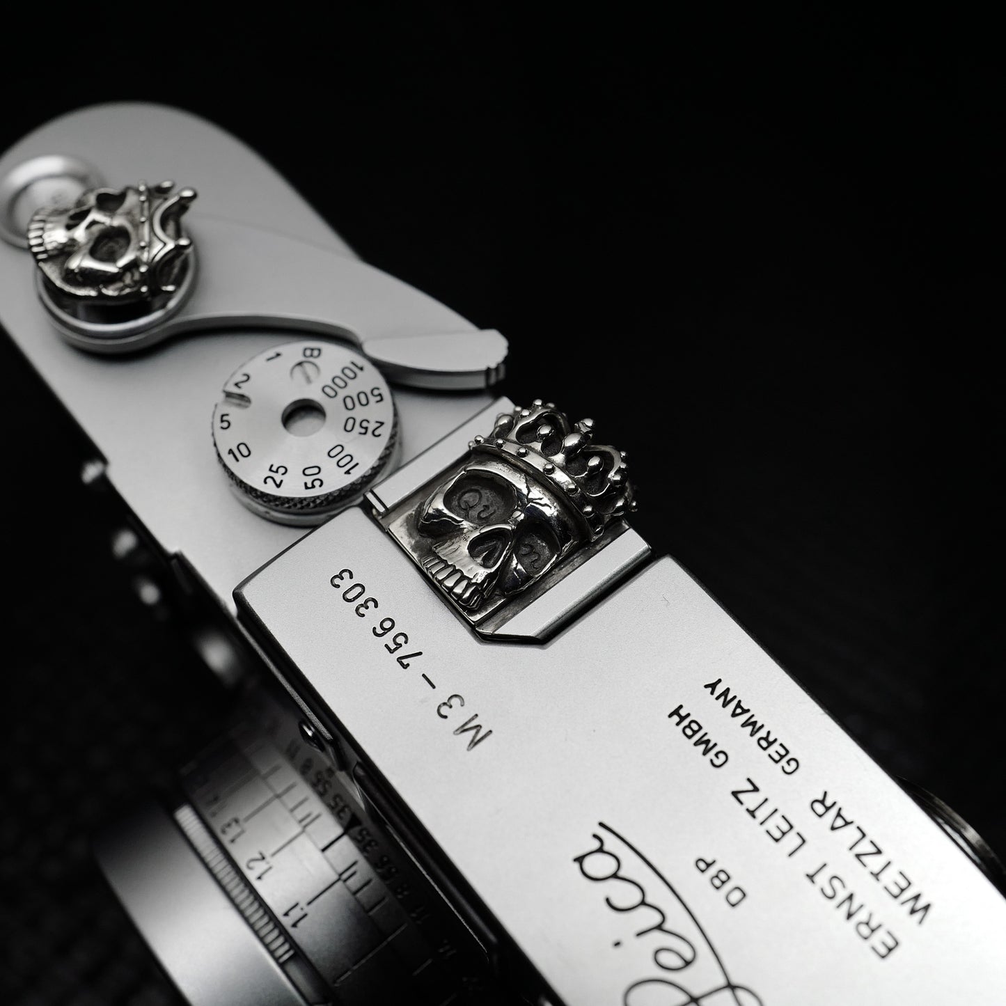 The Queen. / Skull Crown Camera Hot Shoe Cover / JP-750