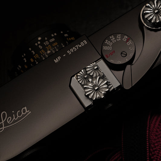 Kiku Camera Hot Shoe Cover -Floral emblems of Japan- / JP-760