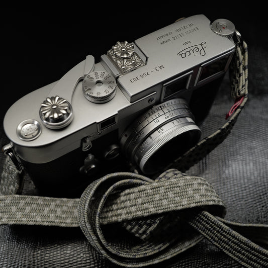 Kiku Camera Hot Shoe Cover -Floral emblems of Japan- / JP-760