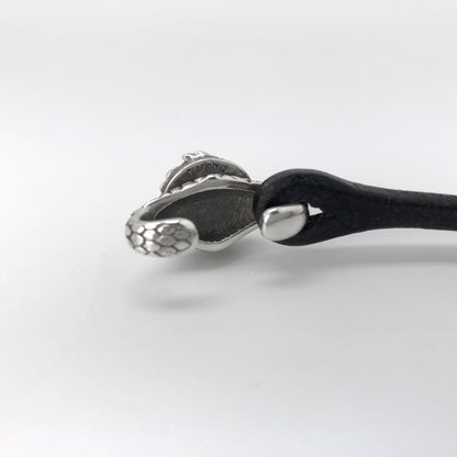The Dragon Leather Bracelet / JB-439