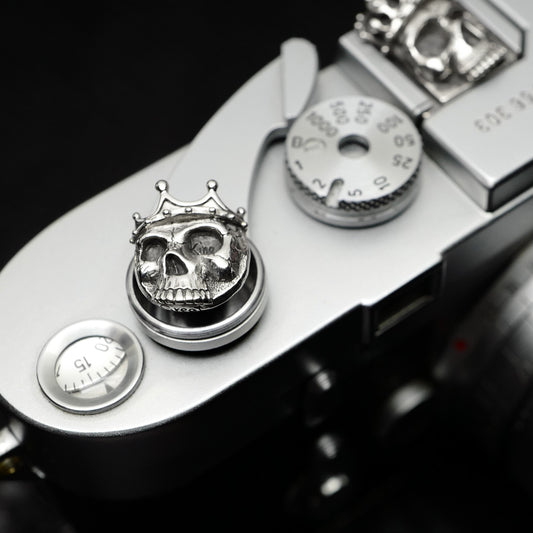 The King / Skull Crown Soft Release Button