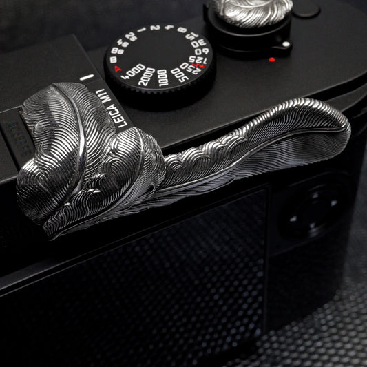 Triple Feathers Grip for Leica M11 / M10